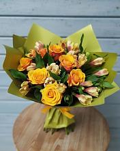 Букет цветов из:  Альстромерии и Розы в Медведовской