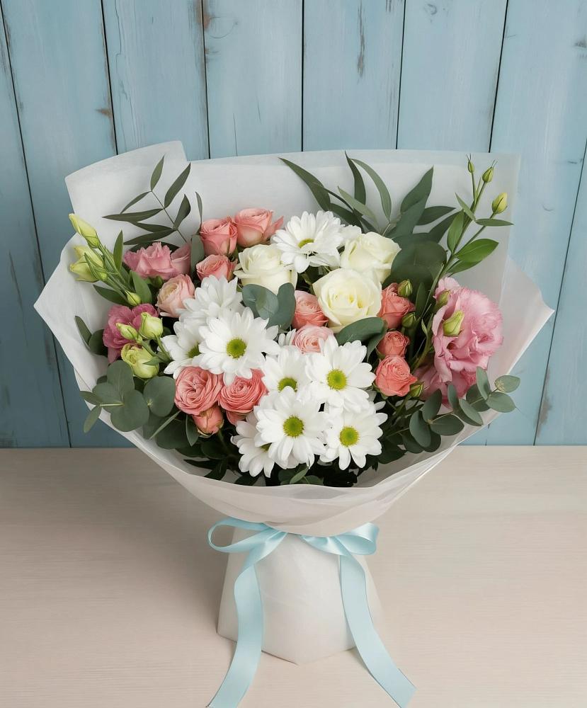 Букет цветов из: Розы, Лизиантусы и Хризантемы в Медведовской