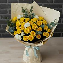 Букет цветов из:  Розы в Медведовской