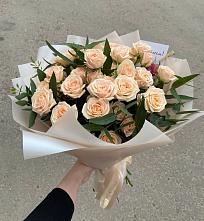 Букет Кремовые розы Латте в Медведовской