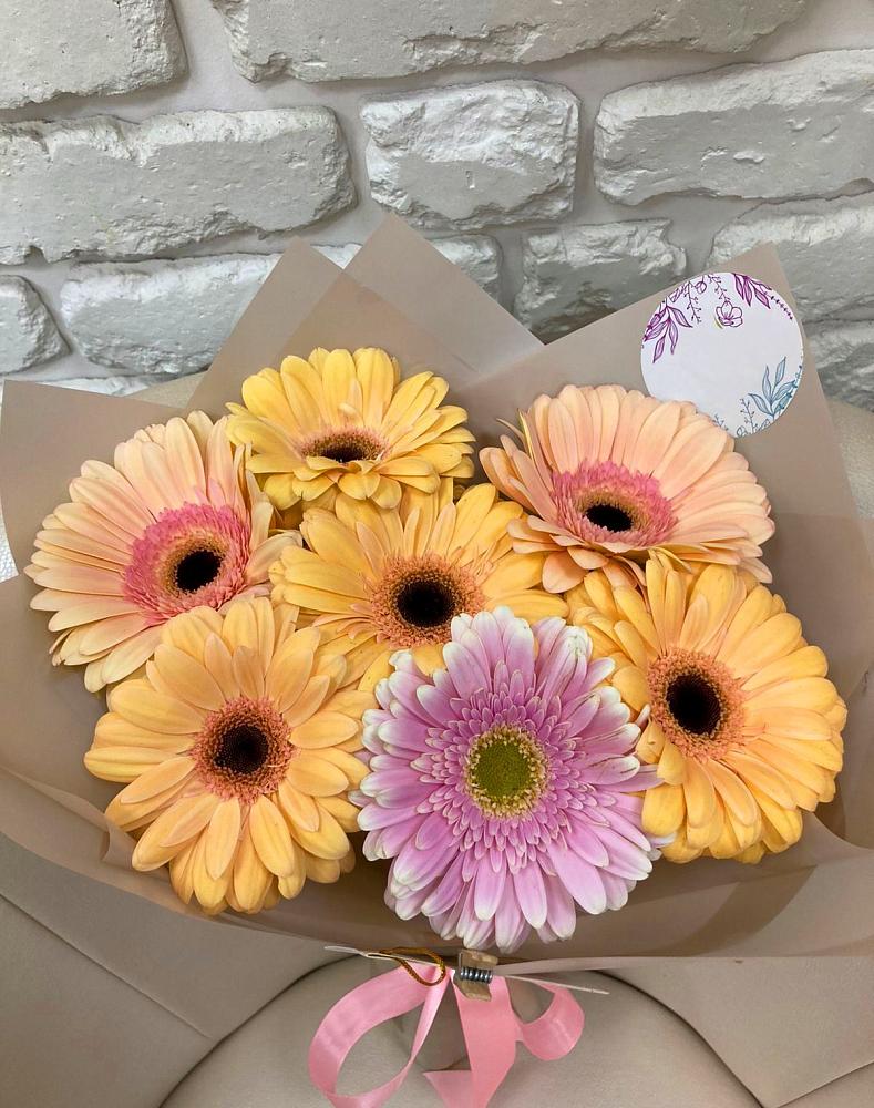 Букет цветов из: Герберы в Медведовской