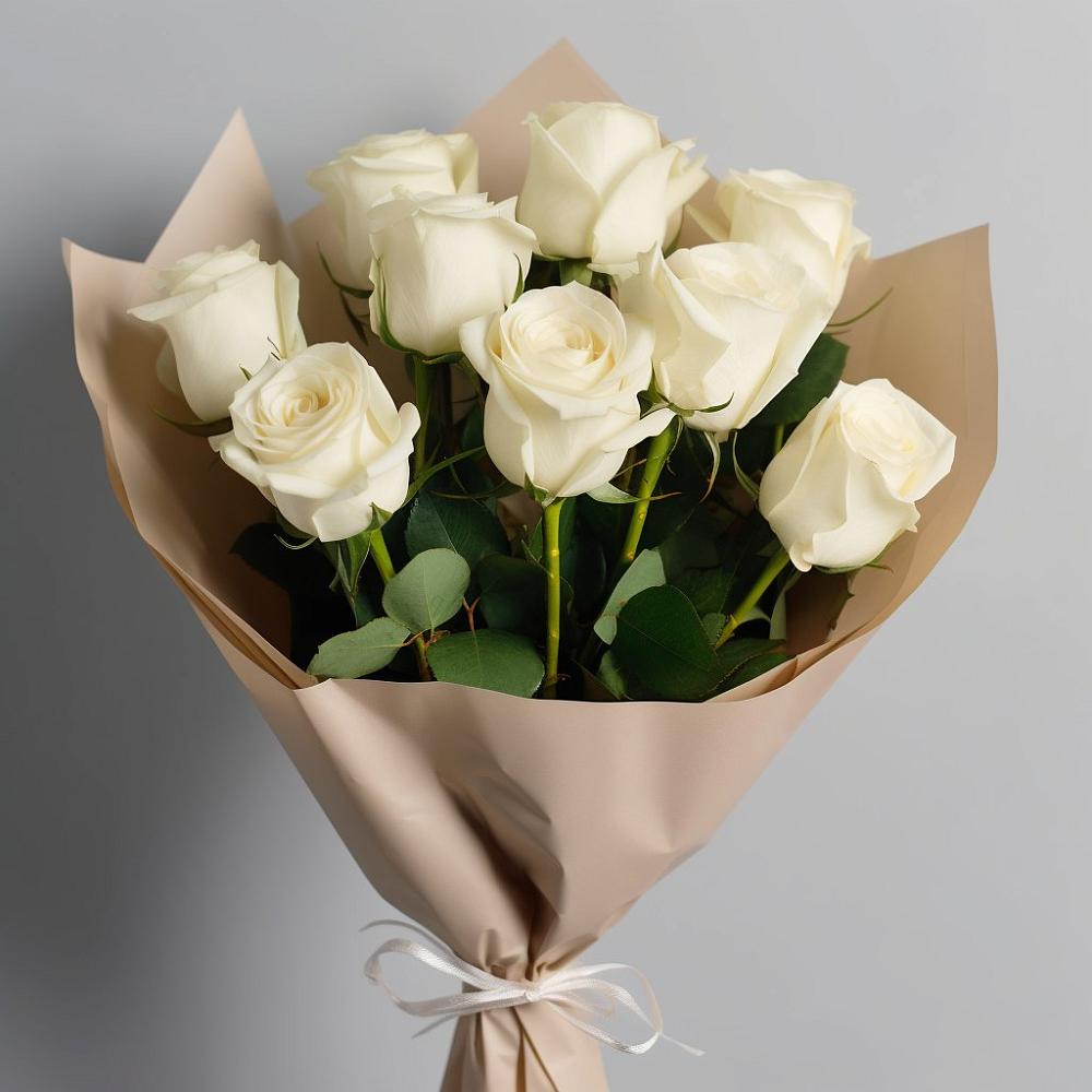 Букет 9 Белых роз Эдлесс Лав в Медведовской