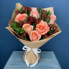Букет цветов из:  Розы и Альстромерии в Медведовской
