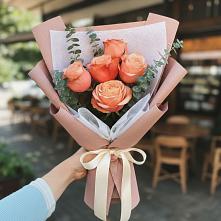 Букет цветов из:  Розы в Медведовской