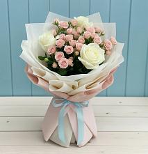 Букет цветов из:  Розы в Медведовской