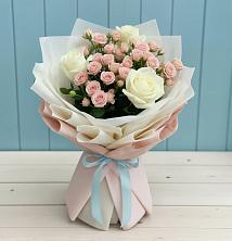 Букет цветов из:  Розы в Медведовской