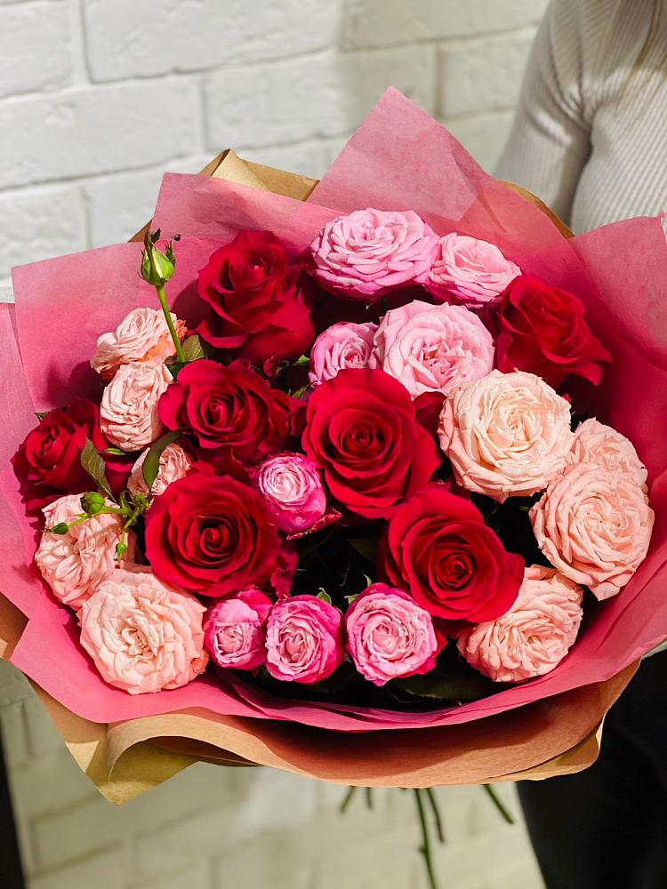 Букет цветов из: Розы в Медведовской