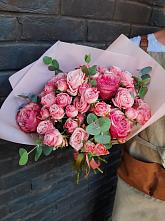 Букет цветов из:  Розы в Медведовской