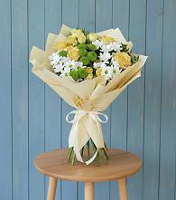 Букет цветов из:  Хризантемы и Розы в Медведовской