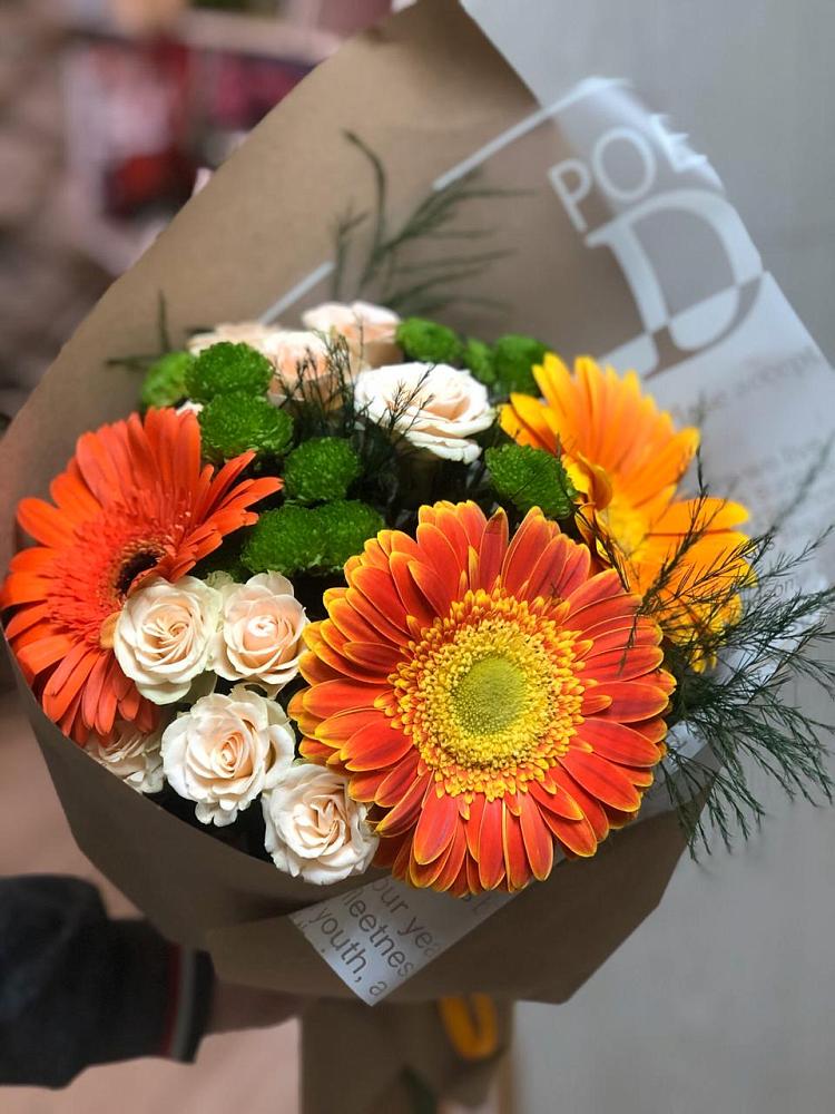Букет цветов из: Герберы, Хризантемы и Розы в Медведовской