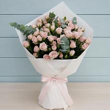 Букет цветов из:  Розы в Медведовской