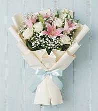Букет цветов из:  Лилии в Медведовской