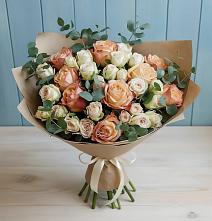 Букет цветов из:  Альстромерии и Розы в Медведовской