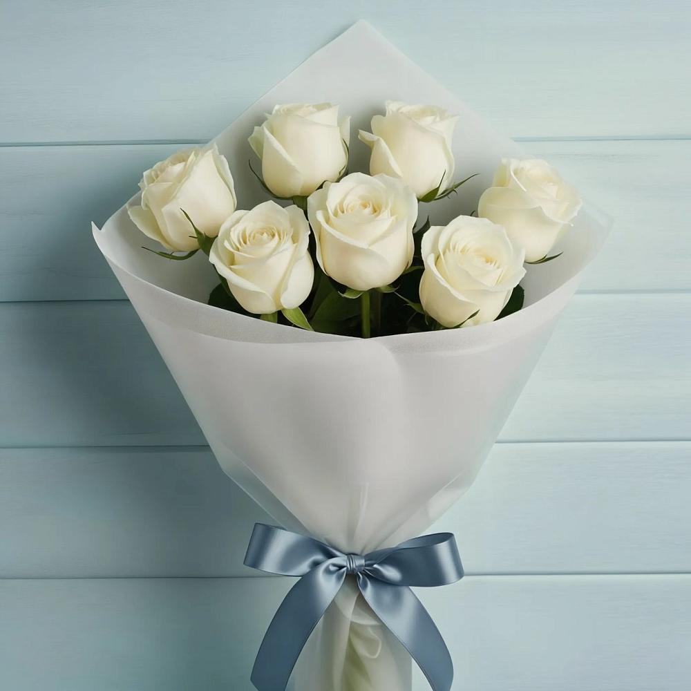 Букет 7 Белых роз Эдлесс Лав в Медведовской