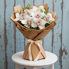 Букет цветов из:  Орхидеи и Розы в Медведовской